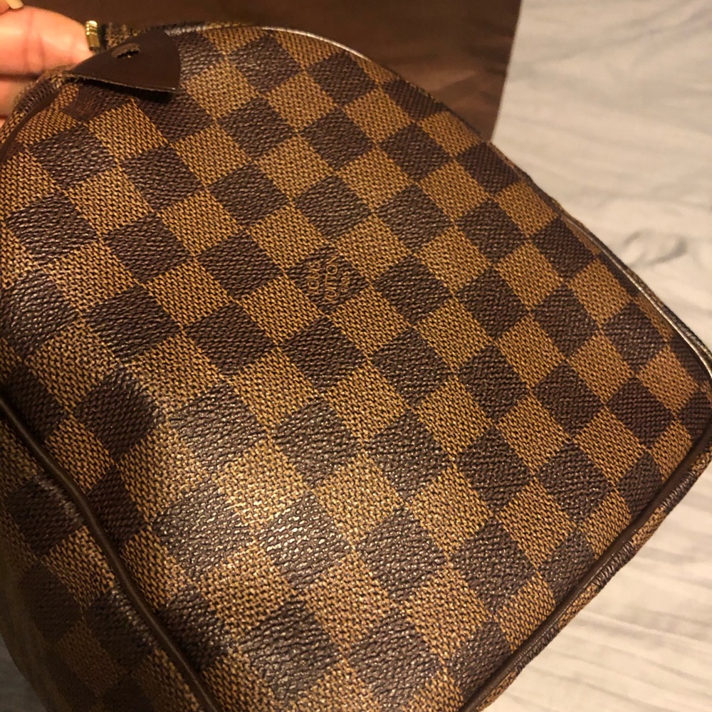 💯 Authentic vintage LV Damier hang bag -SOLD - Picture 7 of 12